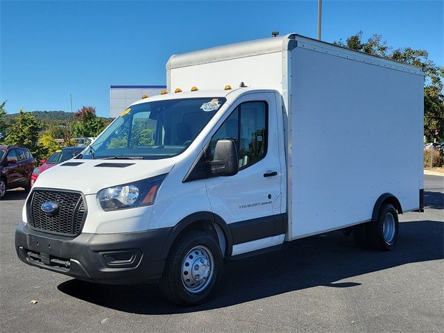 2022 Ford Transit Base