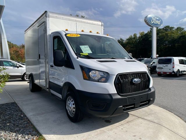 2022 Ford Transit Base