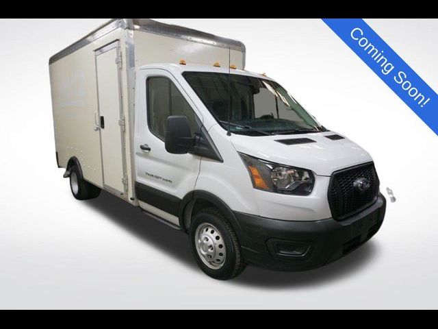 2022 Ford Transit Base