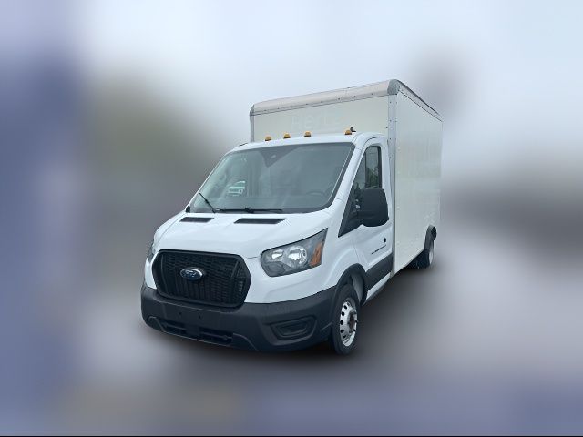 2022 Ford Transit Base