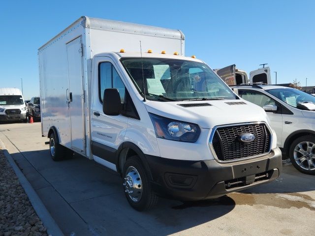 2022 Ford Transit Base