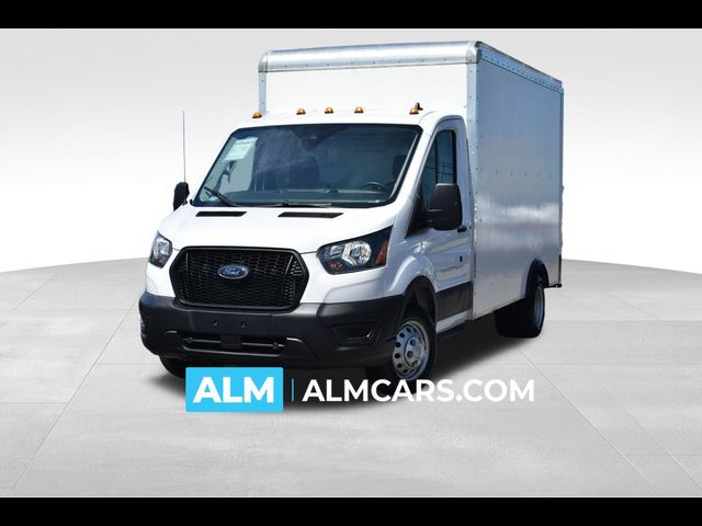 2022 Ford Transit Base