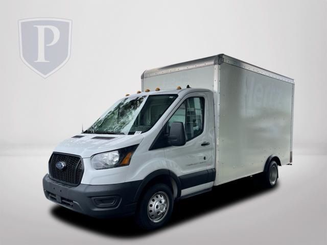 2022 Ford Transit Base