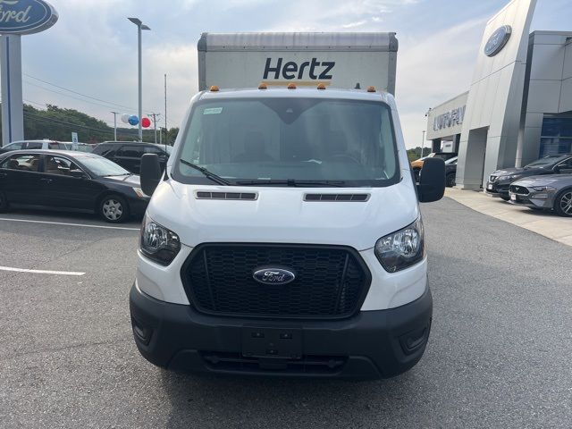 2022 Ford Transit Base