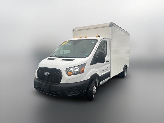 2022 Ford Transit Base