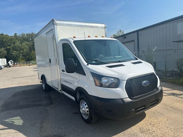 2022 Ford Transit Base