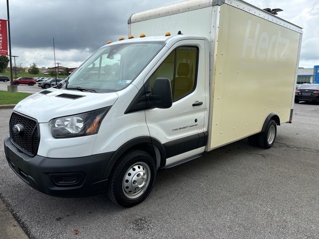 2022 Ford Transit Base