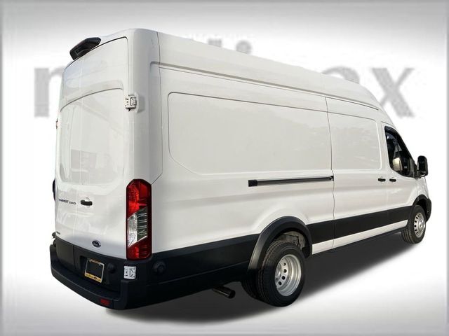 2022 Ford Transit Base