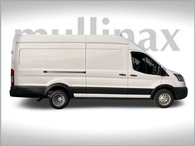 2022 Ford Transit Base