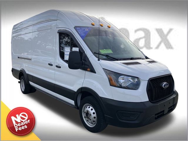 2022 Ford Transit Base