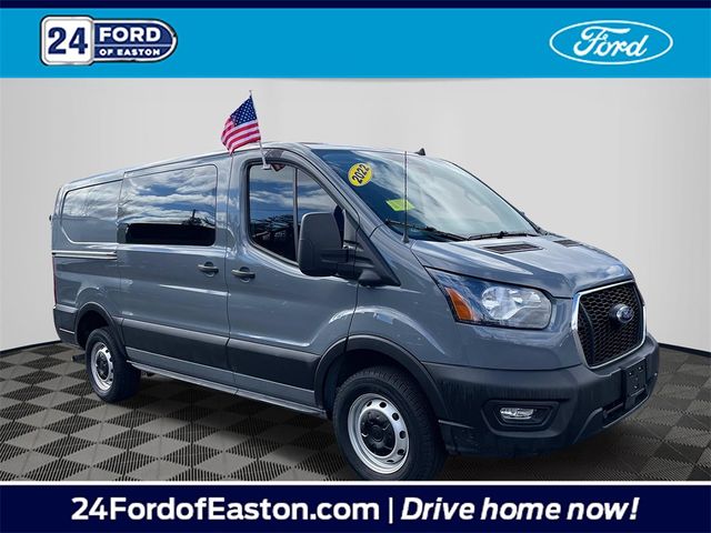 2022 Ford Transit Base