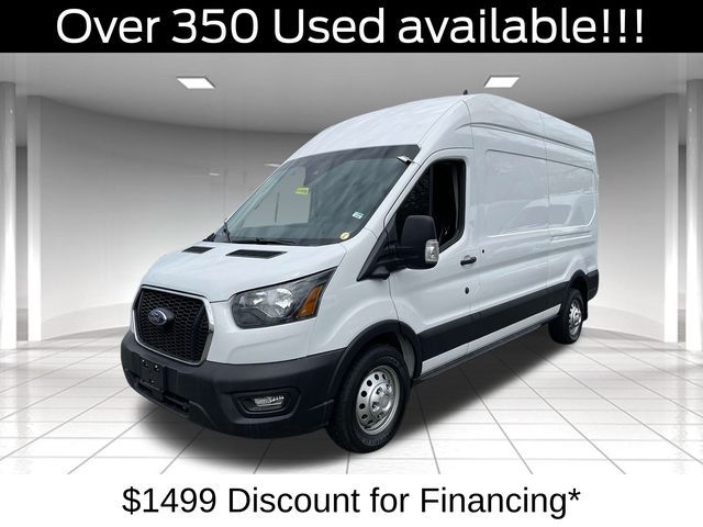 2022 Ford Transit Base