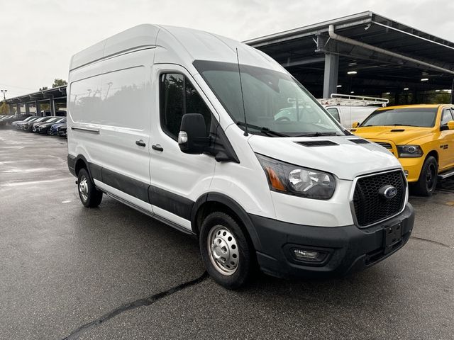 2022 Ford Transit Base