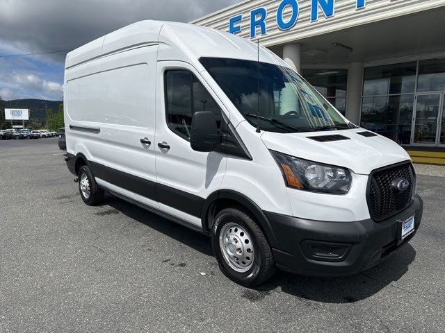 2022 Ford Transit Base