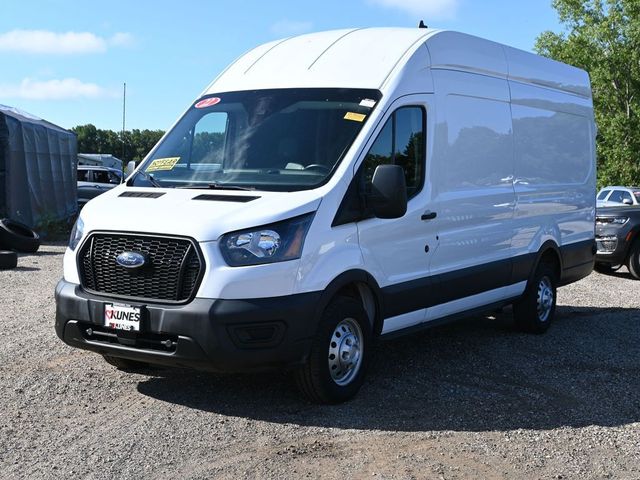 2022 Ford Transit Base