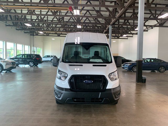 2022 Ford Transit Base