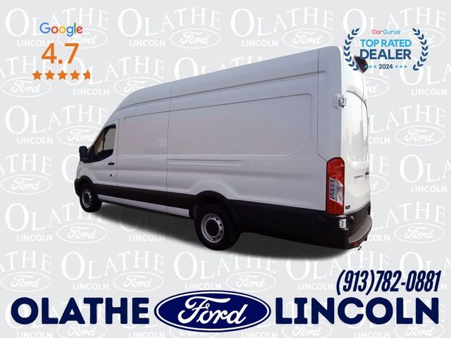 2022 Ford Transit Base