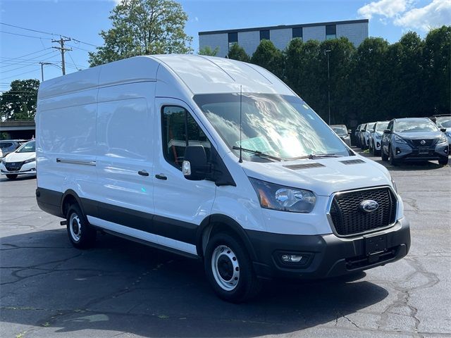 2022 Ford Transit Base