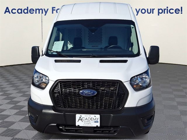 2022 Ford Transit Base