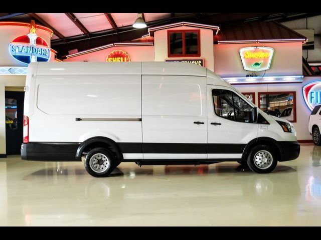 2022 Ford Transit Base
