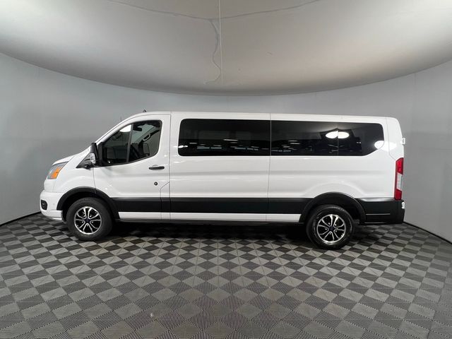 2022 Ford Transit XLT