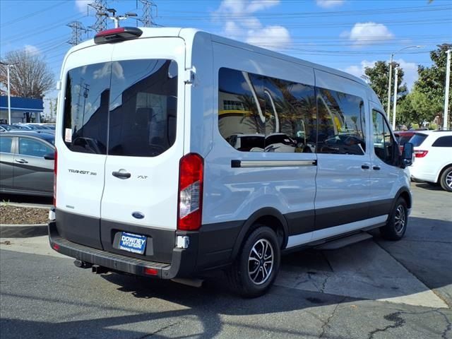 2022 Ford Transit XLT