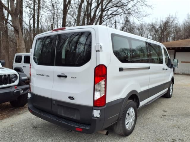 2022 Ford Transit XLT