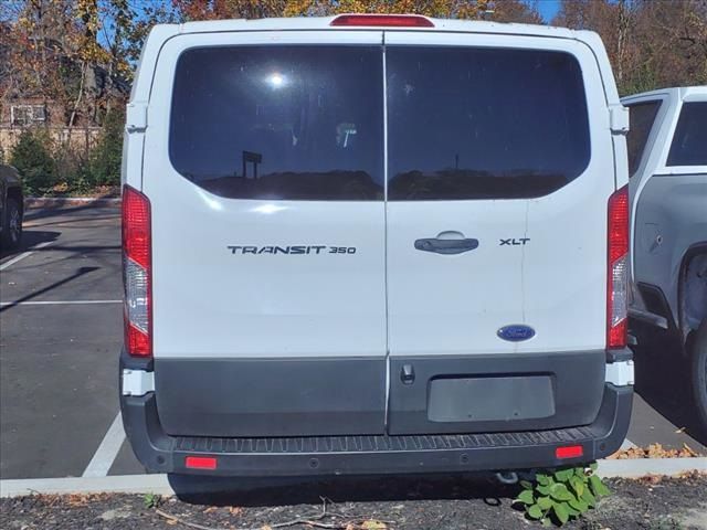 2022 Ford Transit XLT