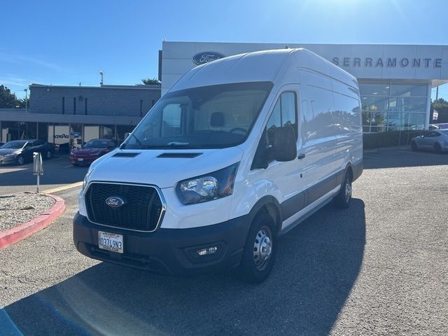 2022 Ford Transit Base