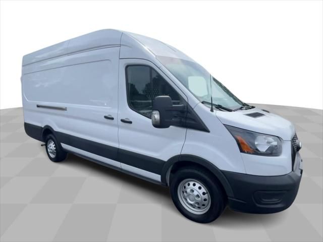 2022 Ford Transit Base