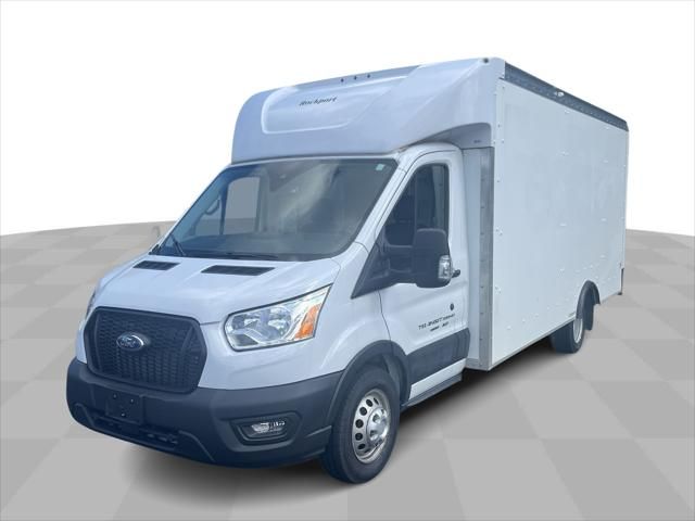 2022 Ford Transit Base