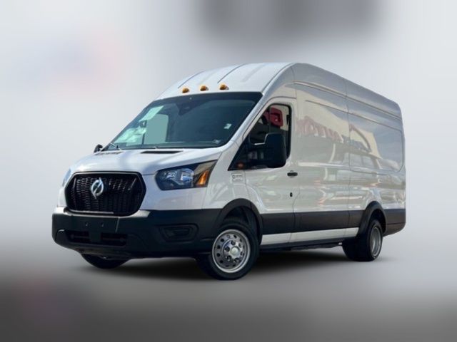 2022 Ford Transit Base