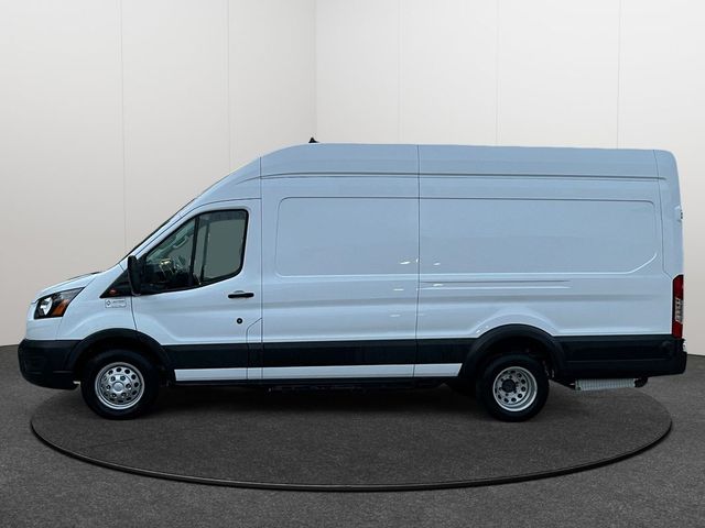 2022 Ford Transit Base