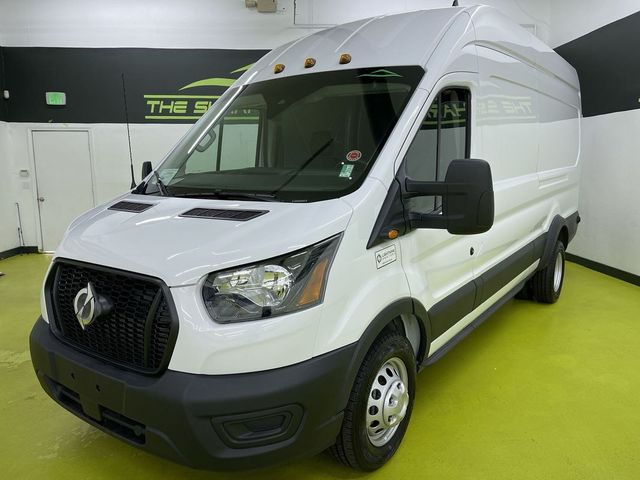 2022 Ford Transit Base