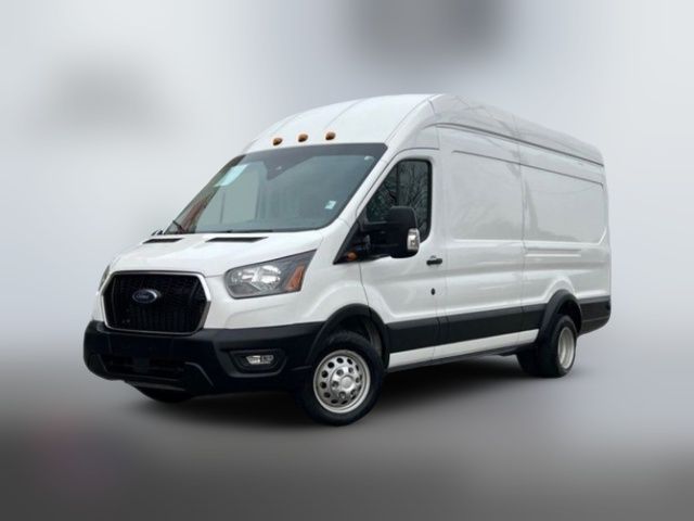 2022 Ford Transit Base