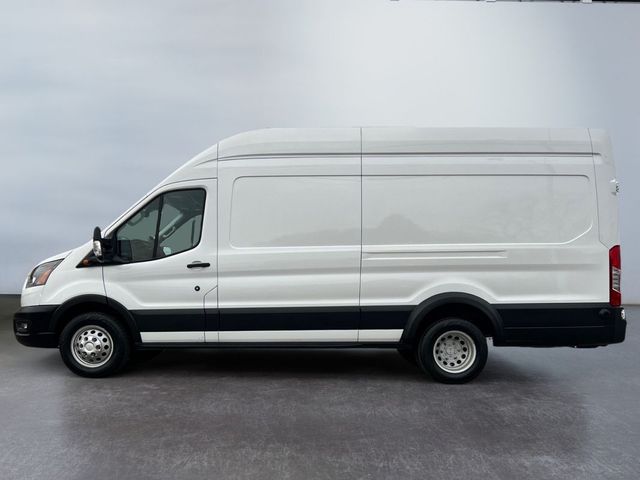 2022 Ford Transit Base