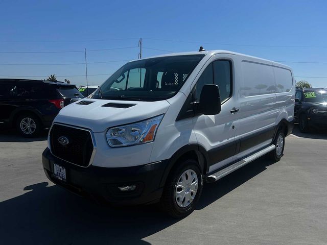 2022 Ford Transit Base