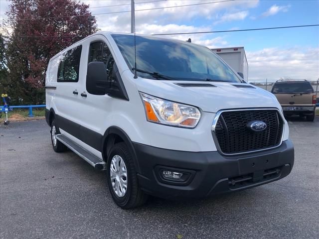 2022 Ford Transit Base