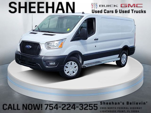 2022 Ford Transit Base