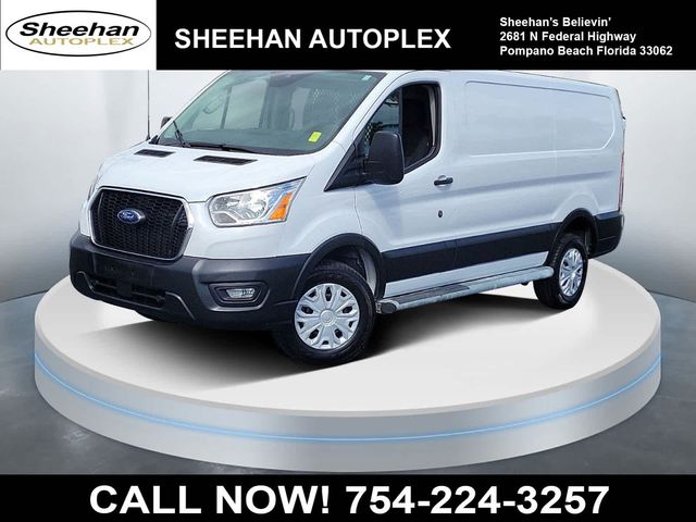 2022 Ford Transit Base