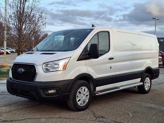 2022 Ford Transit Base