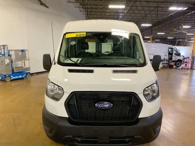 2022 Ford Transit Base