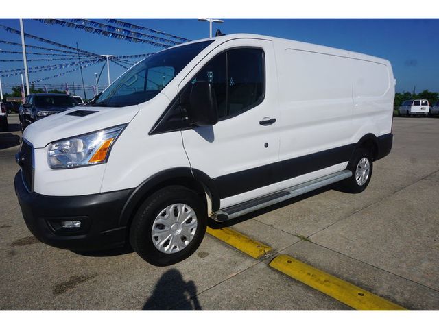 2022 Ford Transit Base