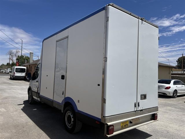 2022 Ford Transit Base