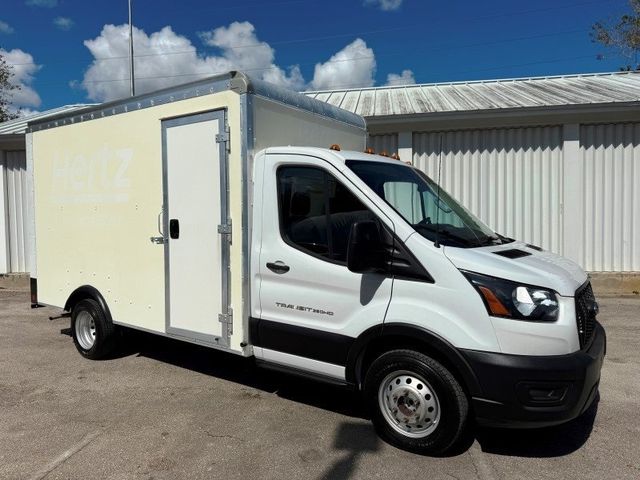 2022 Ford Transit Base