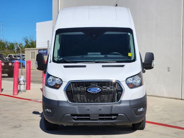 2022 Ford Transit Base