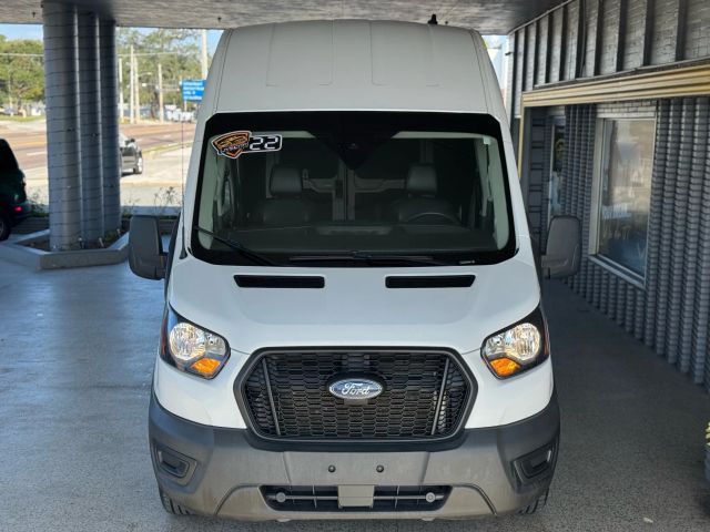 2022 Ford Transit Base