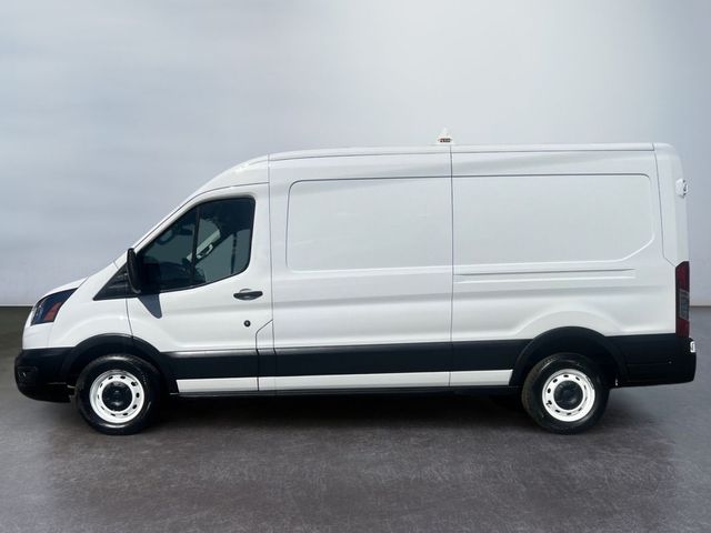 2022 Ford Transit Base