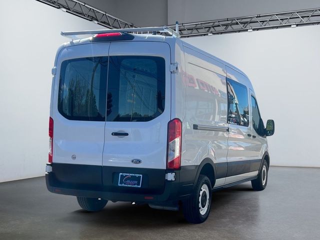 2022 Ford Transit Base