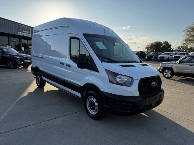 2022 Ford Transit Base